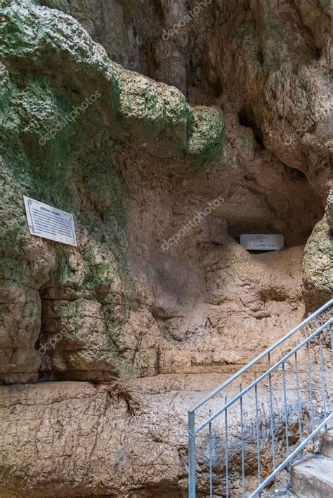 Es Un Lugar Mágico Que Se Encuentra En Gaeta Y Que Cada Año Atrae A