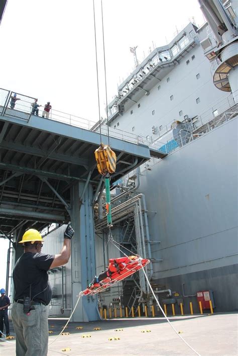 DVIDS Images USS Lewis B Puller ESB 3 Search And Rescue Training