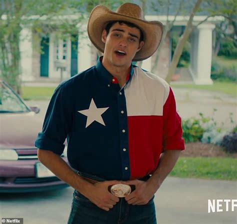 Noah Centineo Is A Boyfriend For Hire In The Perfect Date Trailer Daily Mail Online