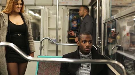 Drague Dans Le Métro Flirt In The Subway Youtube