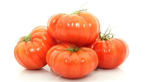 The Double Meaning Behind Beefsteak Tomatoes