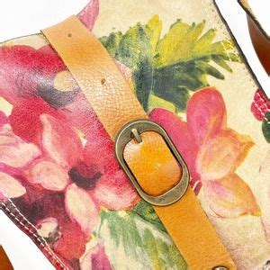 Patricia Nash Bags Patricia Nash Leather Floral Crossbody Bag