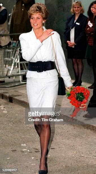 43226 Princess Diana Photos And High Res Pictures Getty Images