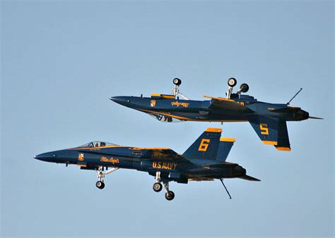 US Navy Blue Angels Wallpaper - WallpaperSafari