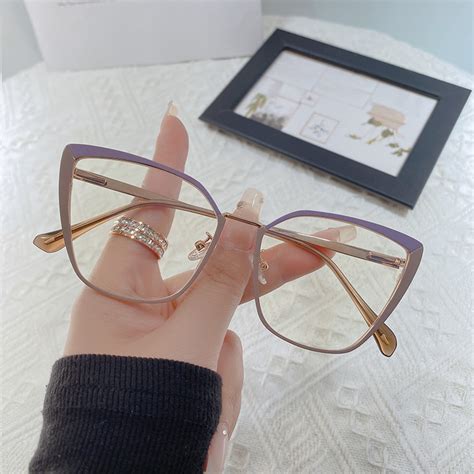 Graded Myopia Photochromic Eyeglass Women Fashion Cat Eye Metal Frame