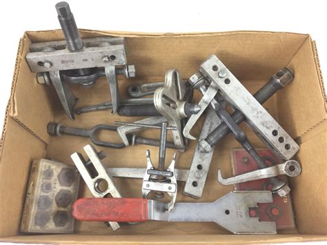 Lot Snap On Pullers Terminal Puller Rethreader Sets