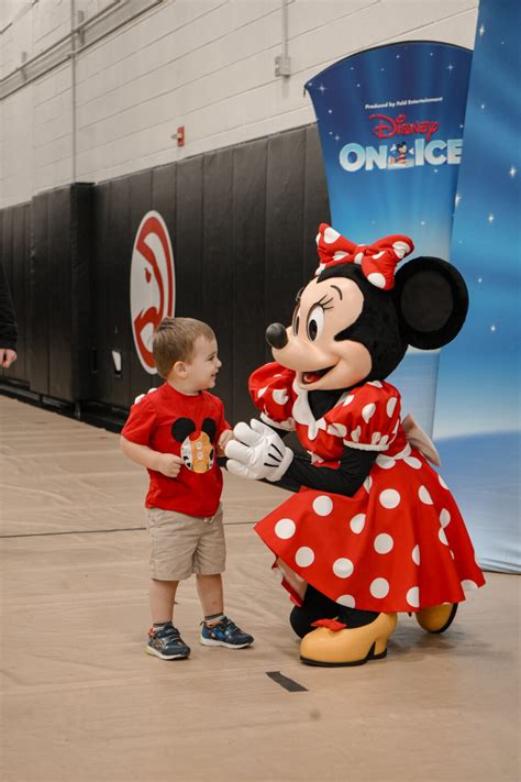 A Magical Pre Show Encounter Disney On Ice Vip Meet And Greet At State Farm Arena The West