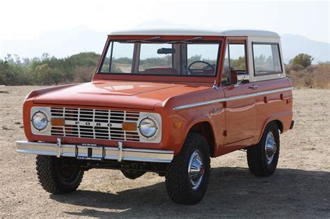 Все о ретро автомобиле Ford Bronco. Описание, фотографии, видео ...