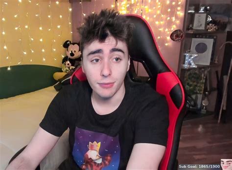 Pin De Saiph En STREAMERS Chico Perfecto Perfecta