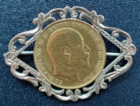 G B 1904 Edward VII Gold Sovereign Brooch All Nations Stamp And Coin