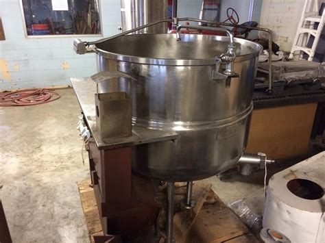 100 Gallon CLEVELAND KGL 100 Gas Fired Steam Kettle Stainless Steel