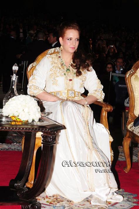 Princess Salma Google Zoeken Lalla Salma Caftan Moroccan Caftan