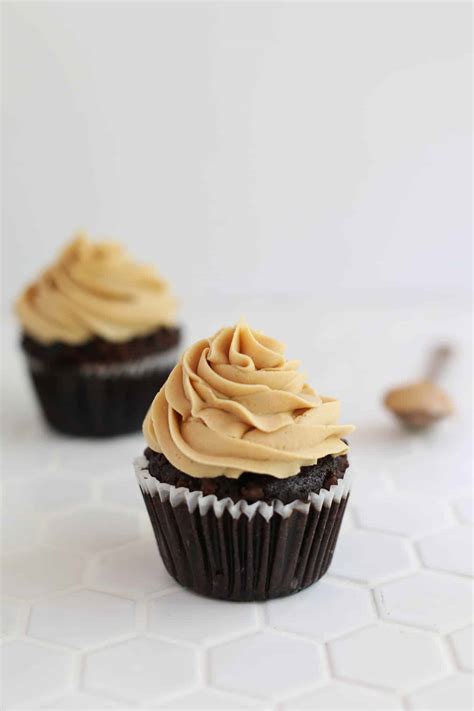 Easy Peanut Butter Frosting A Beautiful Mess