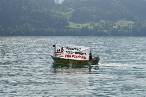 Politaktion Gegen Pauschalsteuern In Vitznau Zentralplus