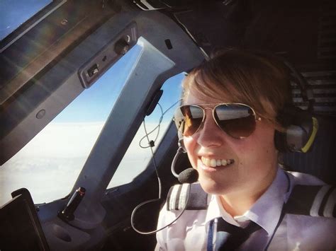 Hannah Vaughan On Twitter Hannah Vaughan First Officer At British