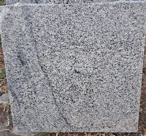 Grey And White Rough Granite Block For Flooring Thickness 10mm At Rs