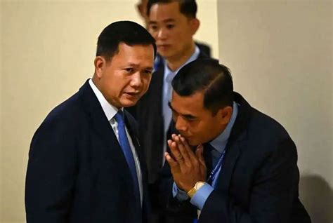 Cambodian Pm Follows In His Fathers Footsteps The Cambodia Daily