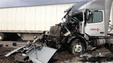 Highway 401 Reopens After Massive Pileup Cbc News