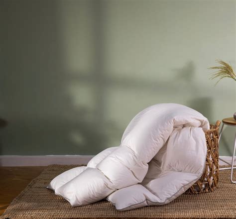 Canadian Goose Down Duvet — Cuddledown