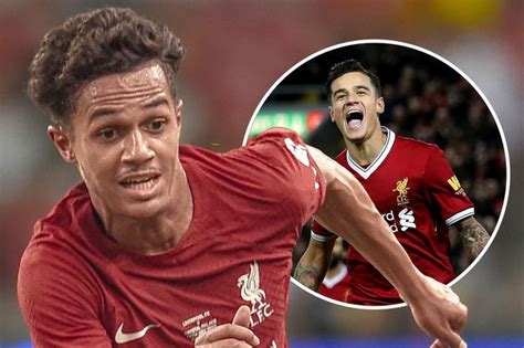 Philippe Coutinho News Photos And Video Of The Liverpool Fc Playmaker