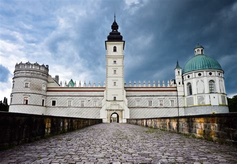 Zdjęcia Krasiczyn Podkarpacie Zamek W Krasiczynie Polska