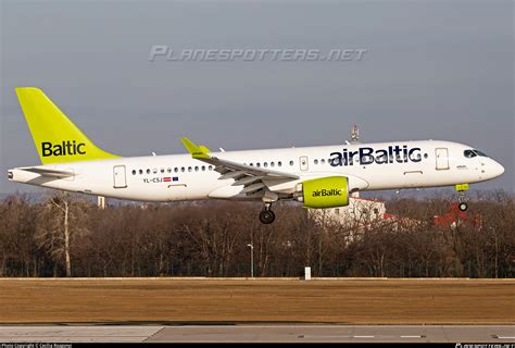 YL CSJ Air Baltic Airbus A220 300 BD 500 1A11 Photo by Cecília