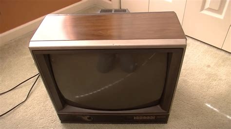 Found 1986 Magnavox Cg4150 Wa01 Crt Television Youtube