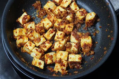 Garlic paneer recipe (Easy paneer starter) - Swasthi's Recipes