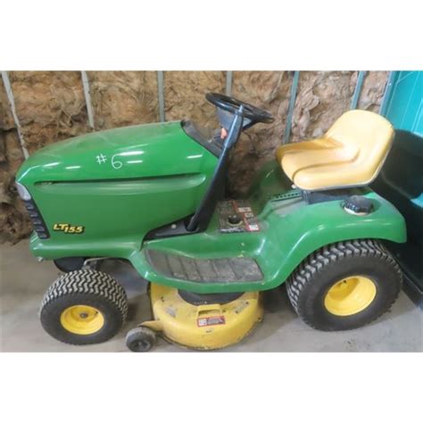 John Deere Lt 155 Hydrostatic Riding Mower 15 Hp 38 Cut Mcsherry Auction Service Ltd