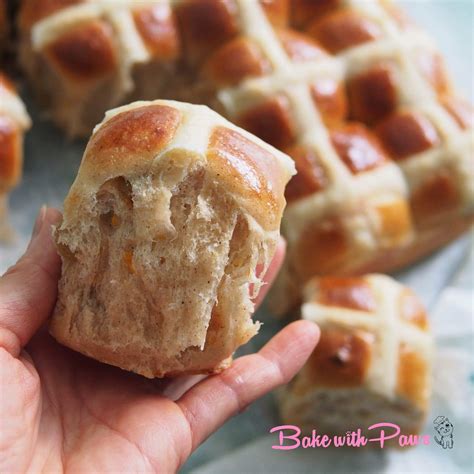 Sourdough Hot Cross Buns Bake With Paws