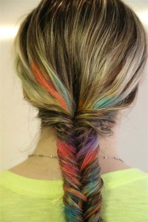 How To Chalk Your Hair Summer Beauty Diy Hair Chalk Beauty