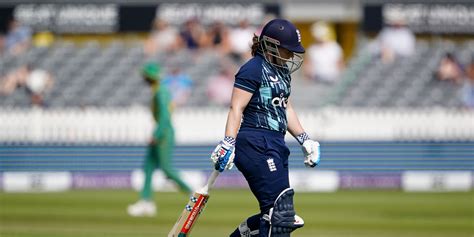 Tammy Beaumont misses out on England squad for Commonwealth Games - Cricket365