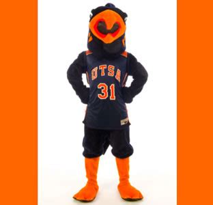 UTSA Athletics seeks performers to become mascot Rowdy and Mic Person