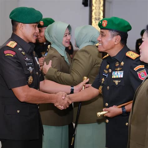 Fokus Borneo Mayjen Tni Tri Budi Utomo Pimpin Serah Terima Jabatan