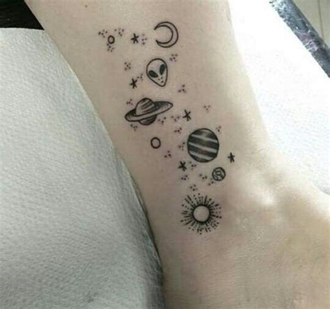 Pin De Erika F Em Tatuajes Boas Ideias Para Tatuagem Tatuagem Casal