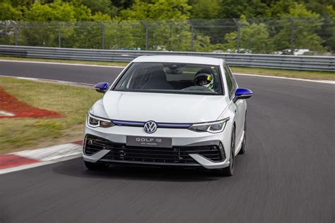 El Volkswagen Golf R Aniversario Establece Un Nuevo R Cord En