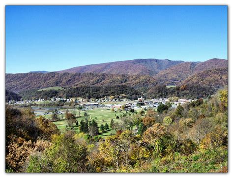 Elevation of Blue Grass Trail, Saltville, VA, USA - Topographic Map - Altitude Map