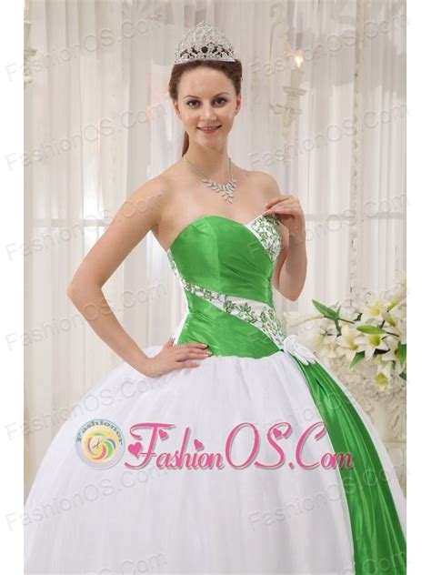 The Super Hot White Quinceanera Dress Sweetheart Organza Embroidery Ball Gown 166 73