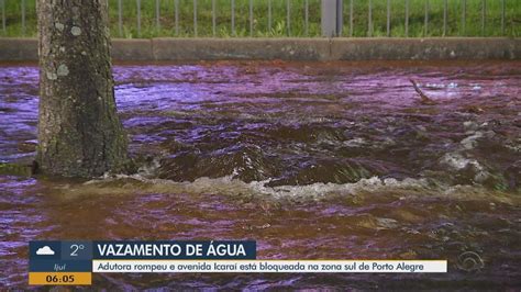 Rompimento De Adutora Deixa Bairros Da Zona Sul De Porto Alegre Sem