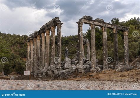 Temple Of Zeus At Euromos Stock Image Image Of Mugla