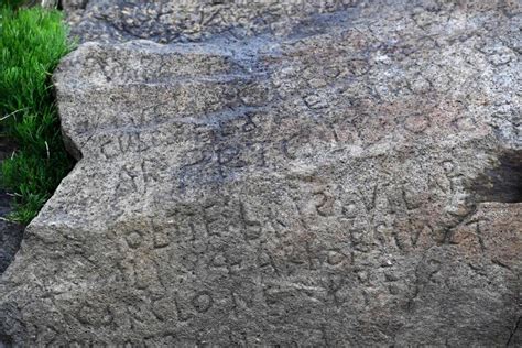 Rätsel um 230 Jahre alte Stein Inschrift endlich gelöst