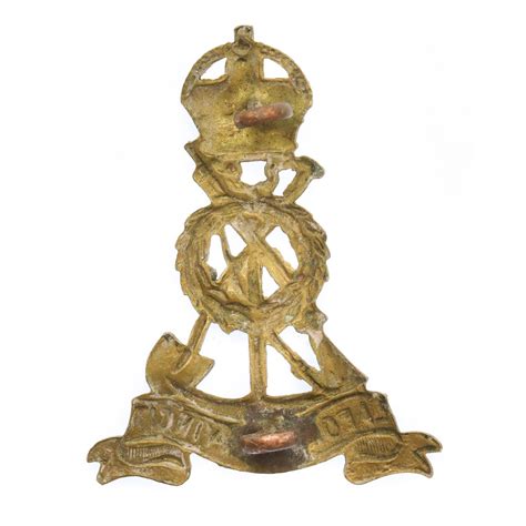 Pioneer Corps Cap Badge King S Crown