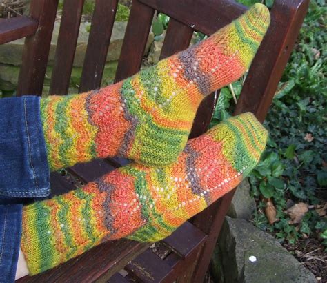 Ravelry Watercress Leaves Socks Pattern By Winwick Mum