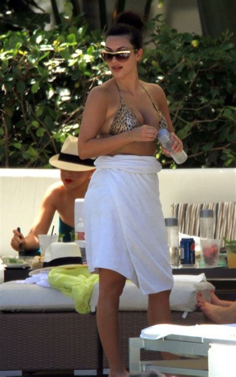 Kim Kardashian Poolside Bikini Candids In Miami 02 GotCeleb