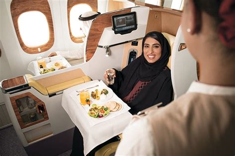 Emirates A380 Business Class Photo Gallery | Emirates A380 Photo ...