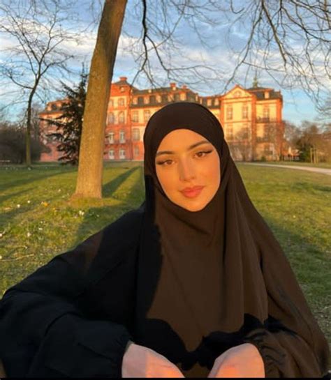 Épinglé Sur Hijab Girls 🧕🧕🙏