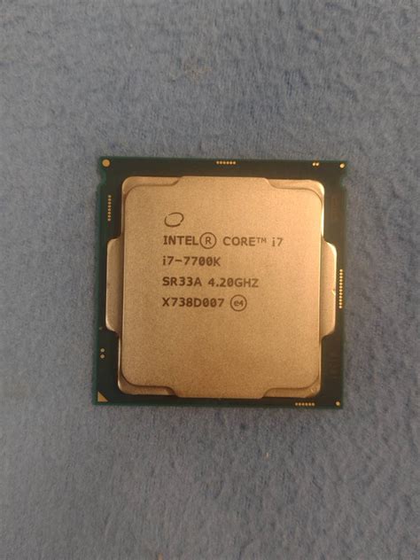 【やや傷や汚れあり】【 1円スタート 】intel Cpu Core I7 7700k Sr33a 420ghz 8m