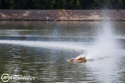 The FloatWays Absolute RC Boats Guide for Speed Loving Racers - FloatWays