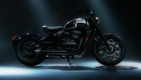 Jawa 42 Bobber Black Mirror Launched At Rs. 2.25 Lakh