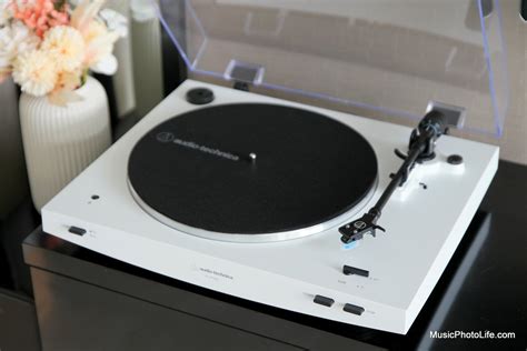 Audio Technica AT LP3XBT Automatic Bluetooth Turntable 47 OFF